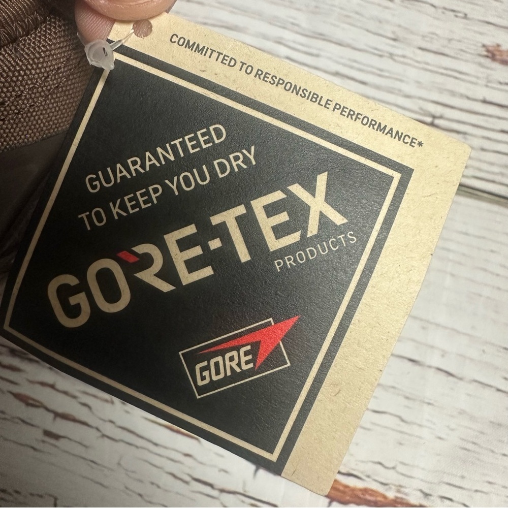 NWT! VANS MTE Half Cab Gore-Tex Shoes - Picture 5 of 16